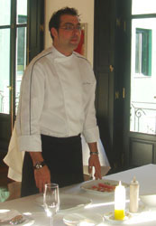 Francisco Javier Feixas, después de montar la ensalada ganadora