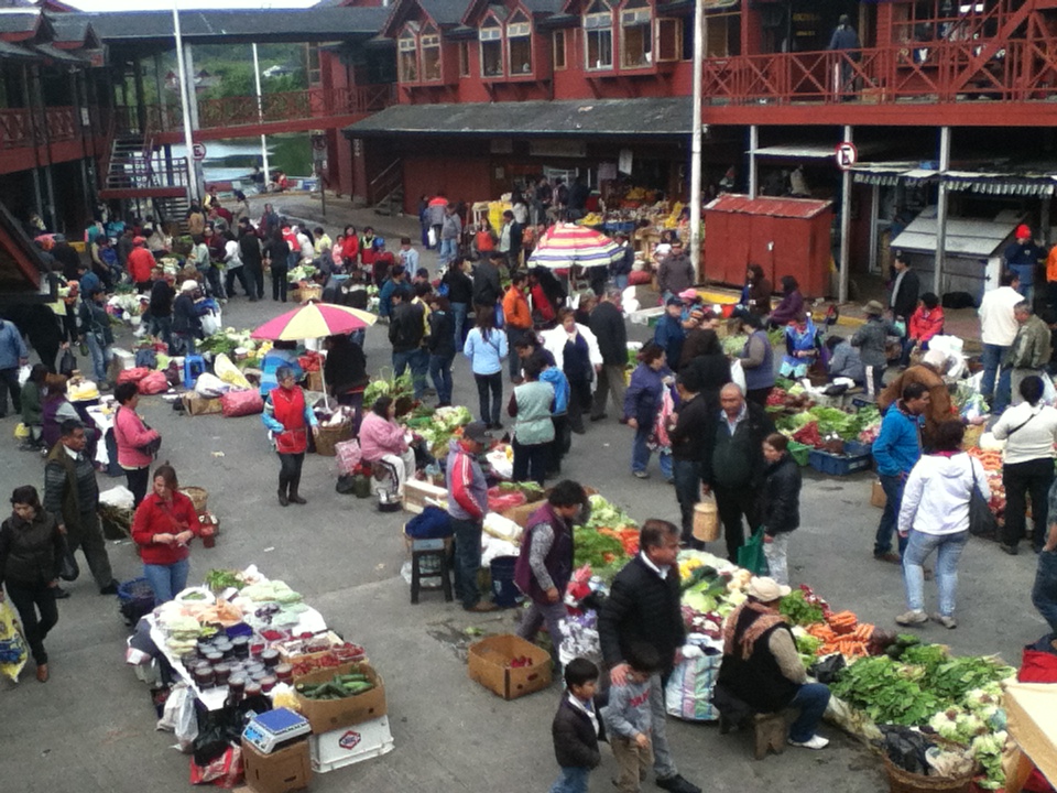 Mercado de verduras orgánicas en Puerto Montt