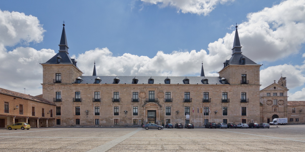 El impresionante Palacio Ducal, actual Parador de Lerma.